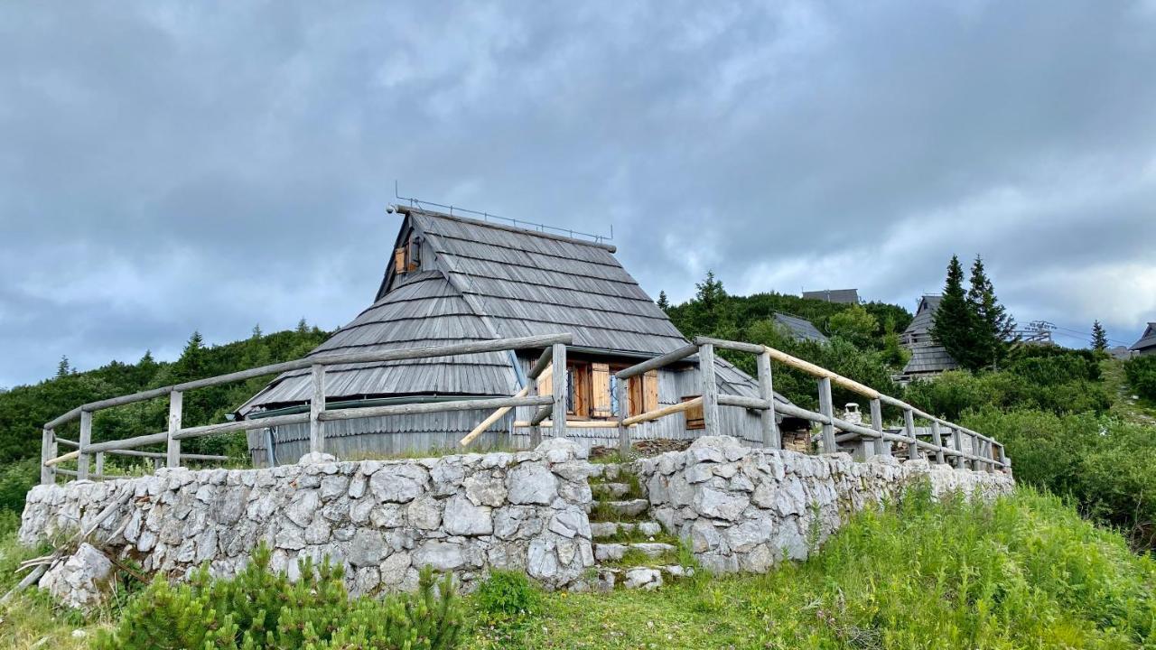 Koca Ojstrica - Velika Planina Stahovica Exterior foto