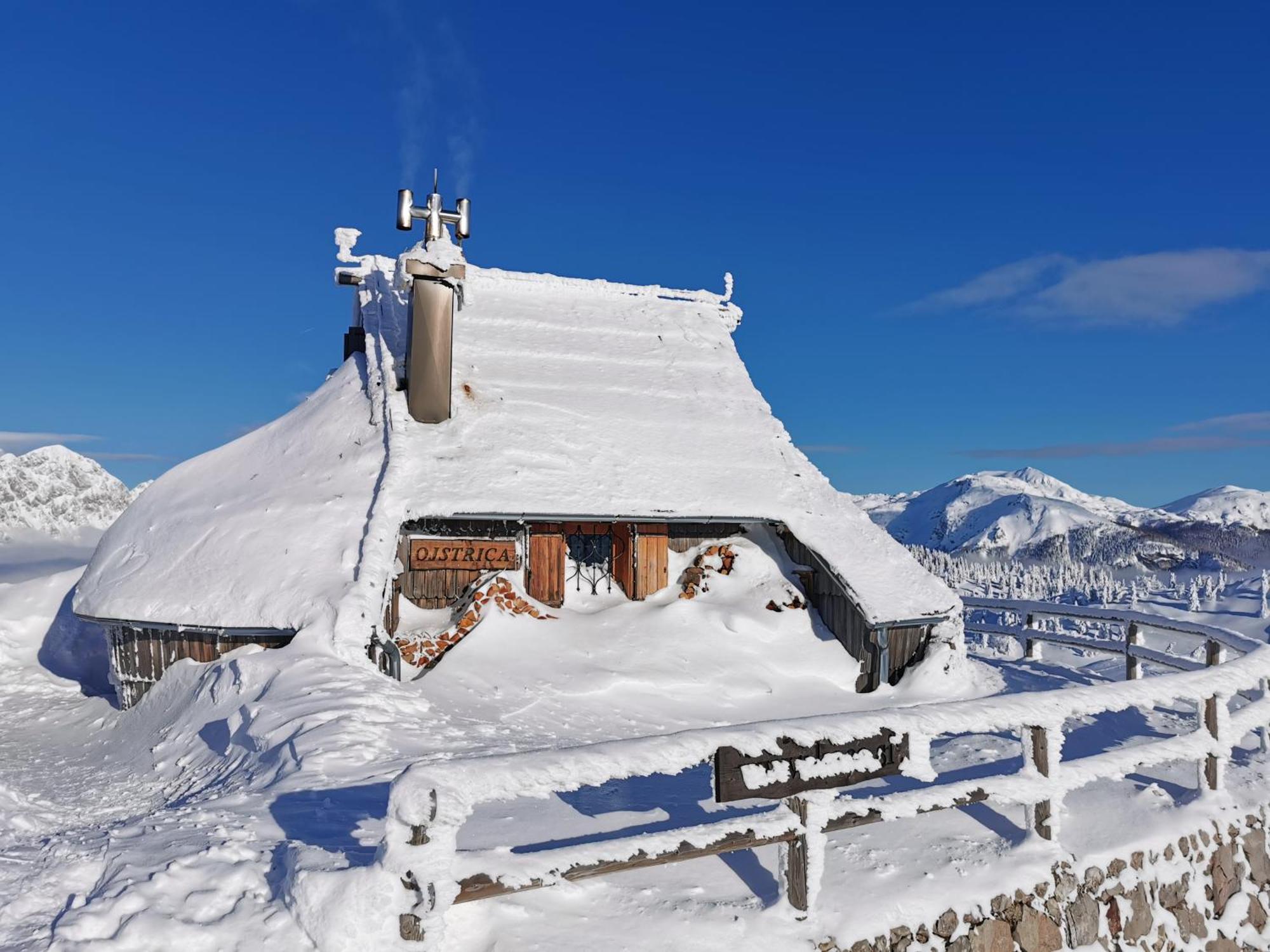 Koca Ojstrica - Velika Planina Stahovica Exterior foto